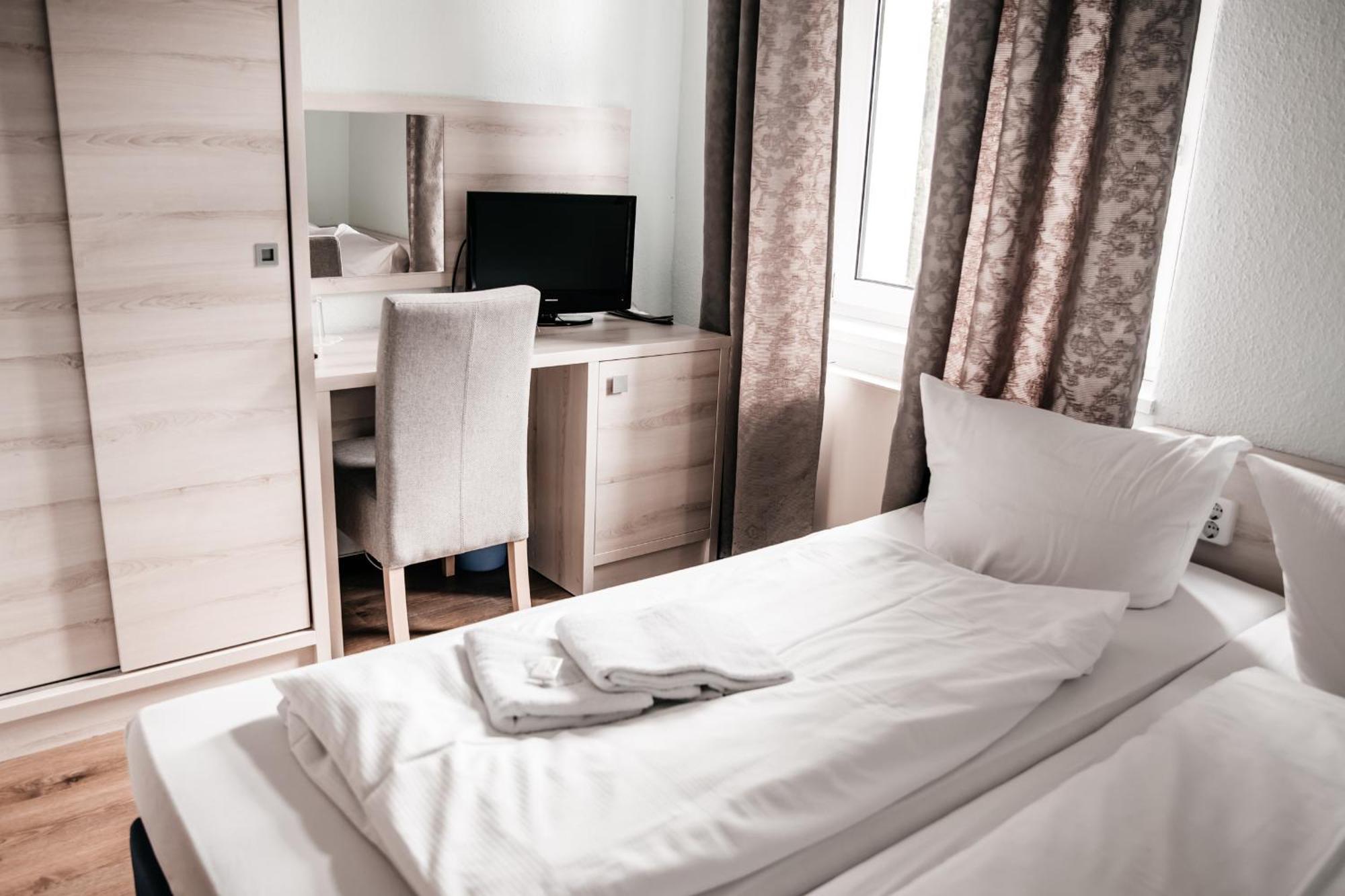 Hotel Am Fluss Heidesee Экстерьер фото