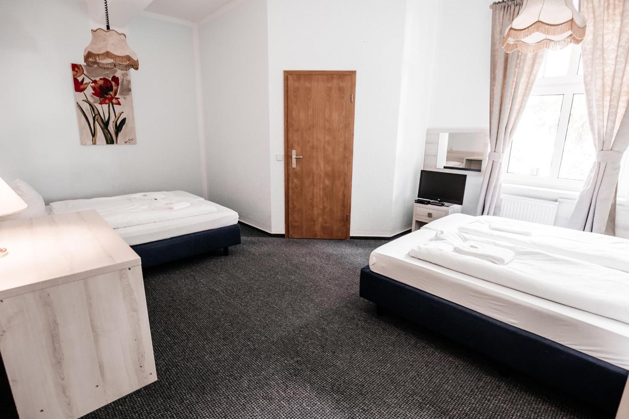 Hotel Am Fluss Heidesee Экстерьер фото