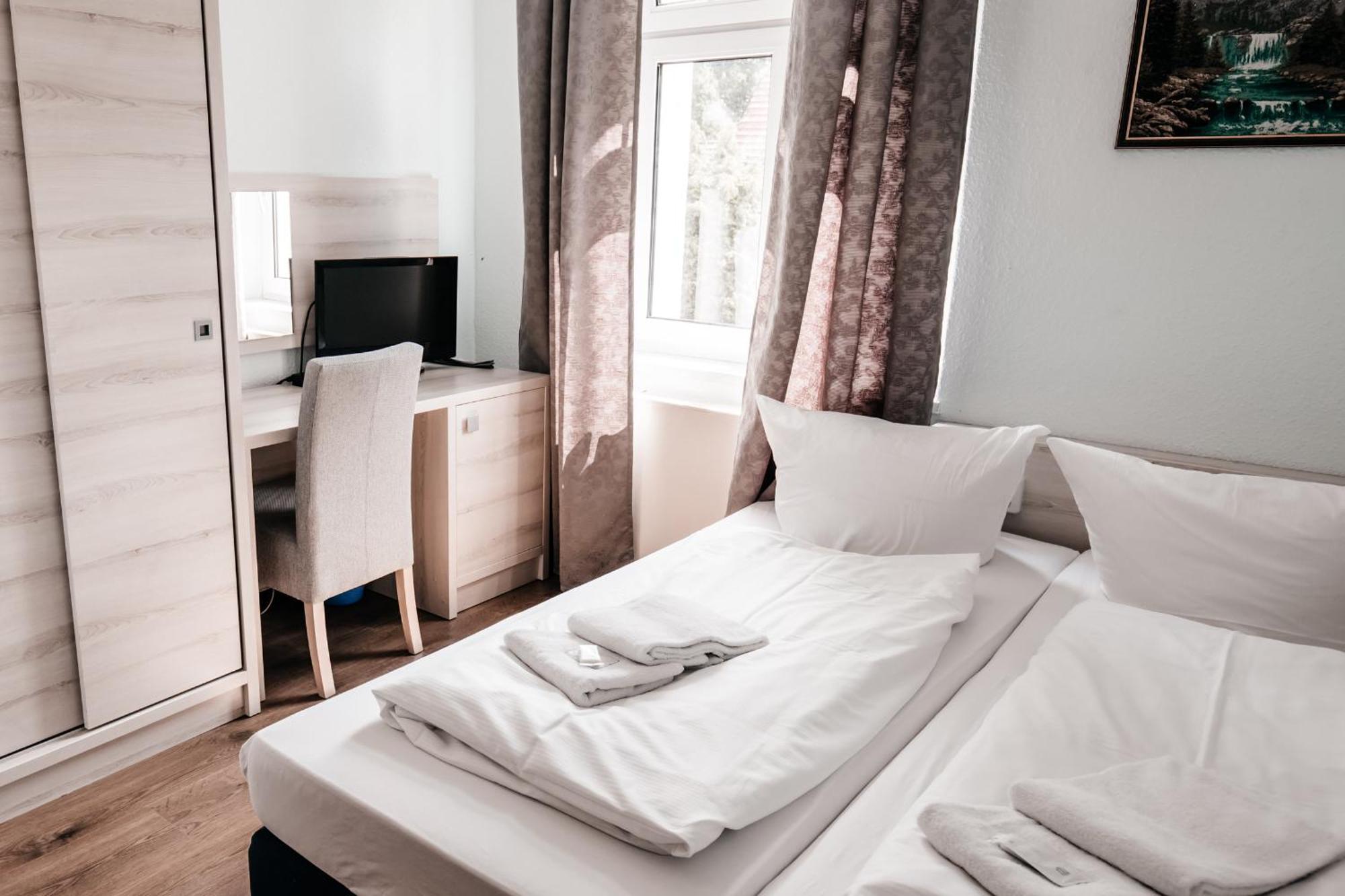 Hotel Am Fluss Heidesee Экстерьер фото